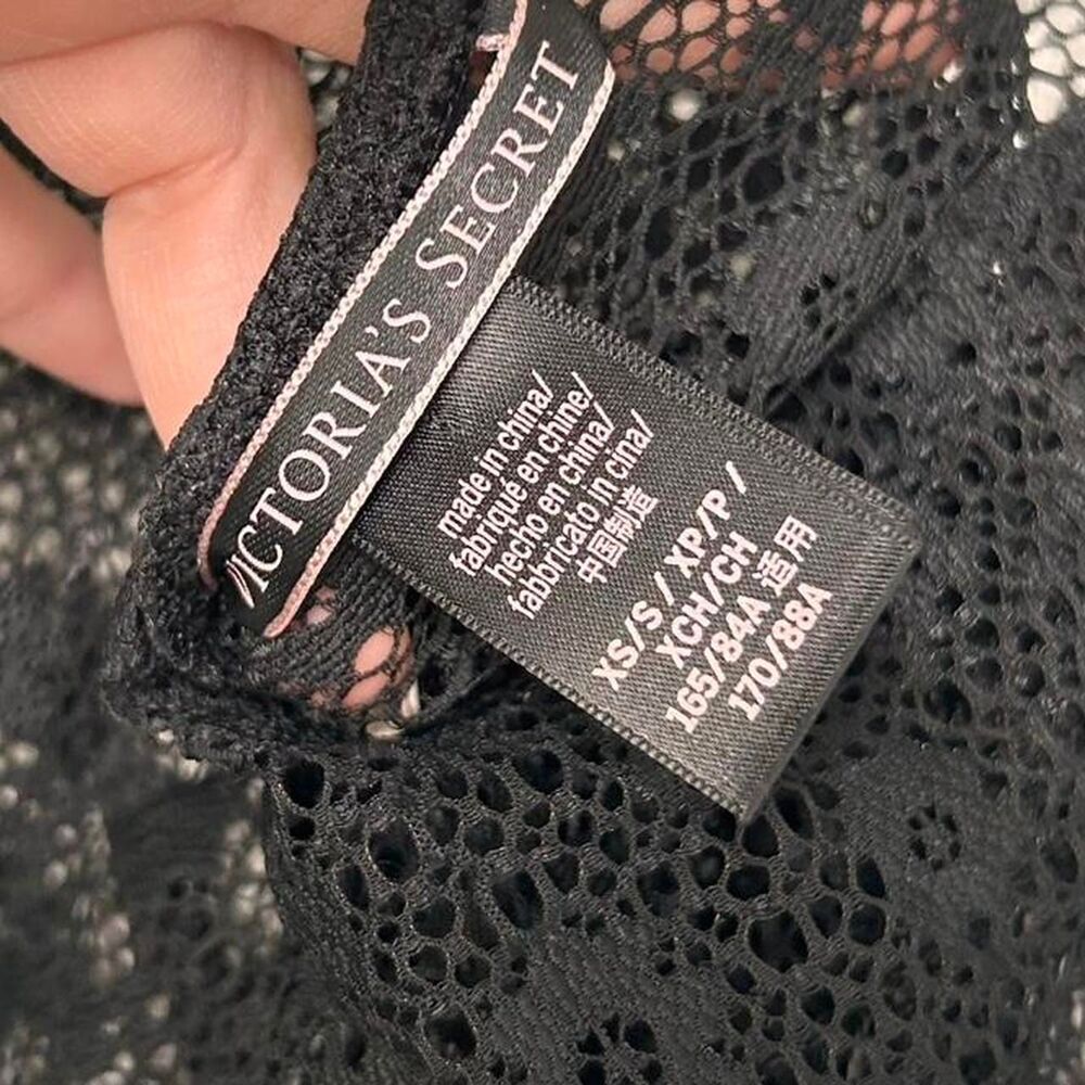 Victoria's Secret black lace bodysuit | size XS lace floral coquette goth - Picture 6 of 6